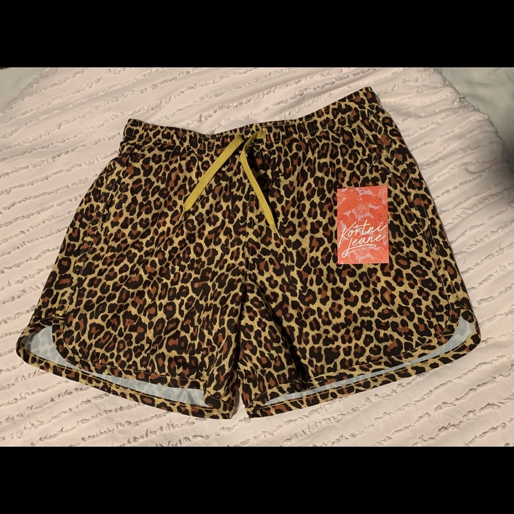 Kortni Jeane Men’s Retro Shorties Medium